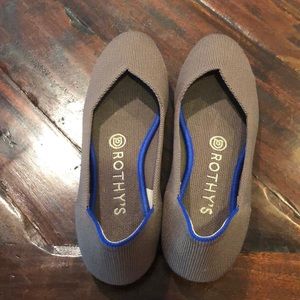 Rothy’s grey rounded toe flats